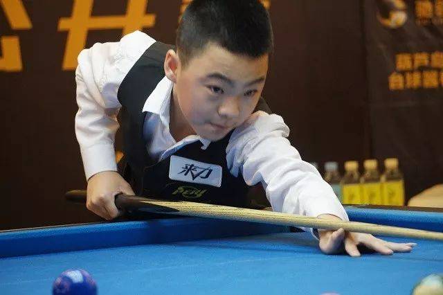 击败对手 击败对手