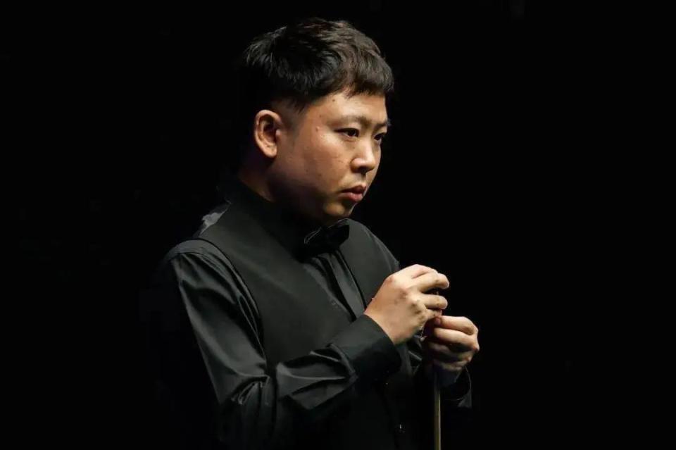 球员则更看 球员则更看