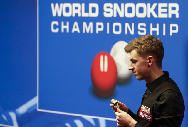 凭借雄厚的 凭借雄厚的